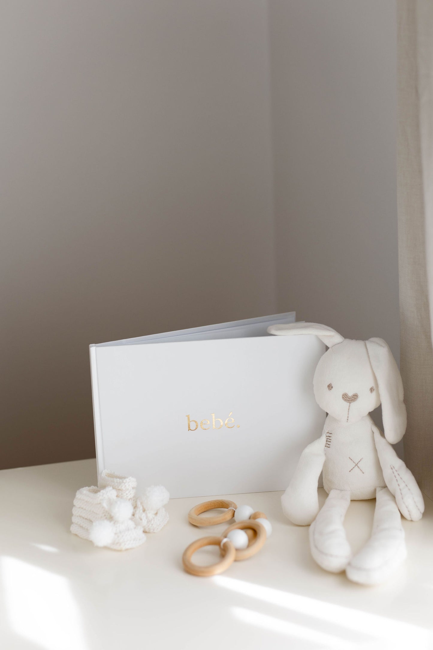 Dojenčkov album Beli