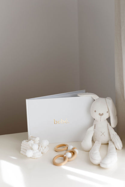 Dojenčkov album Beli