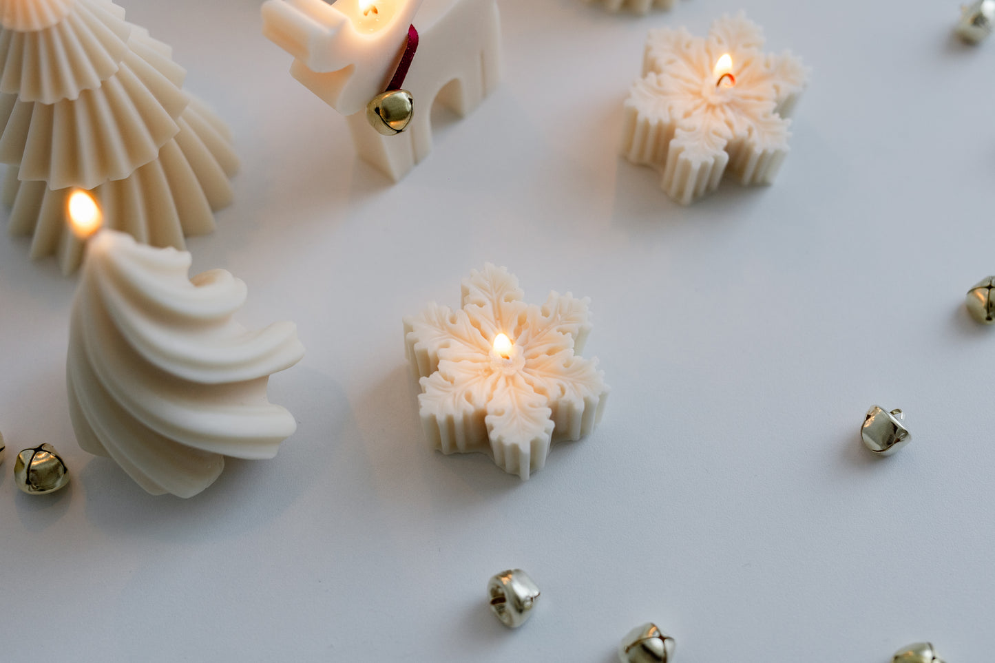 DEKORATIVNE SVEČE - Božični motivi