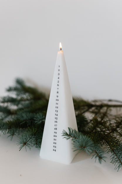Božična sveča - Piramida s številkami